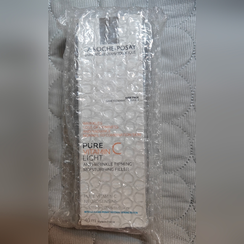 ❌SOLD❌ La Roche Posay 40ml pure vitamin C Light anti wrinkle moisturizing filler
